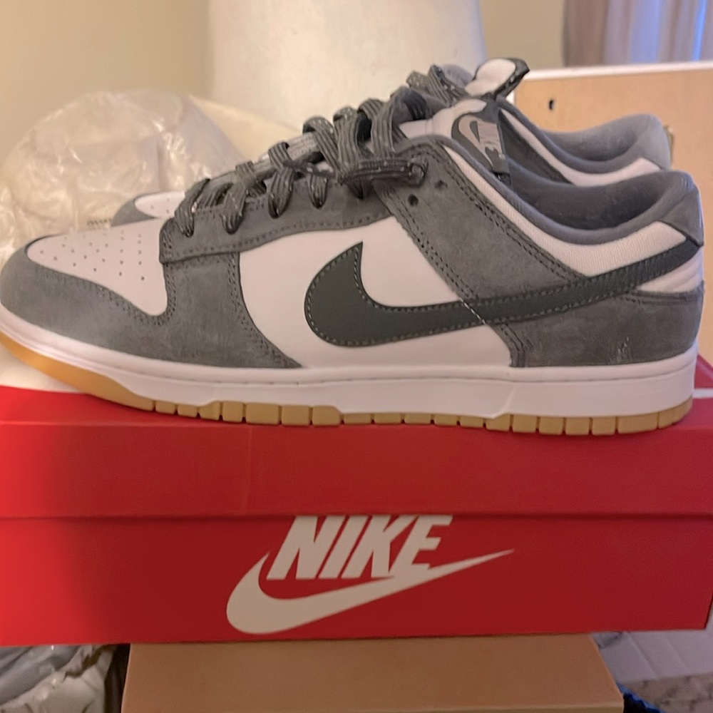 Nike dunk low smoke gray men’s size 11.5